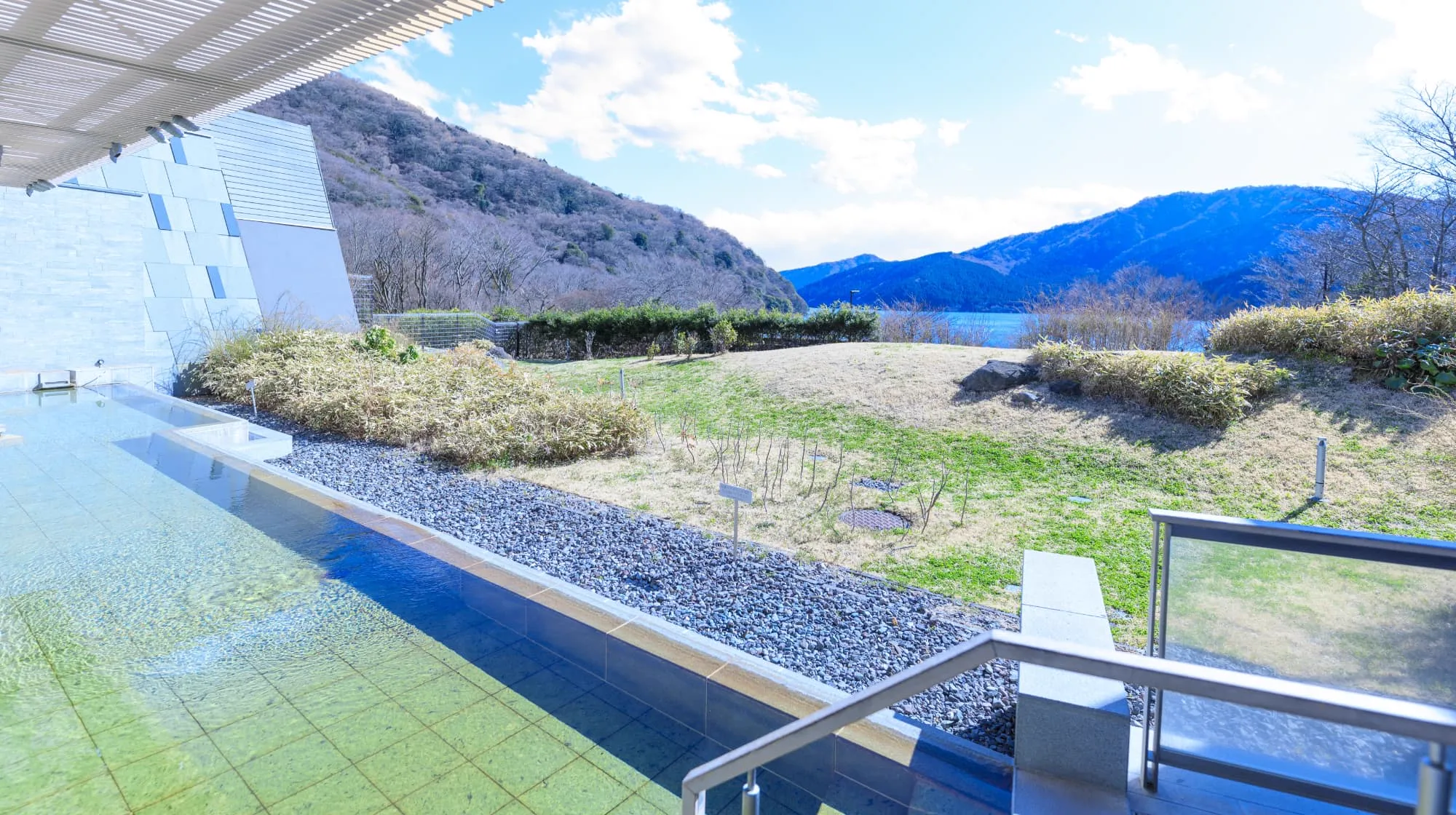 箱根・蘆（ノ）湖 （はなをり）值得住嗎？露天浴池（露天浴池