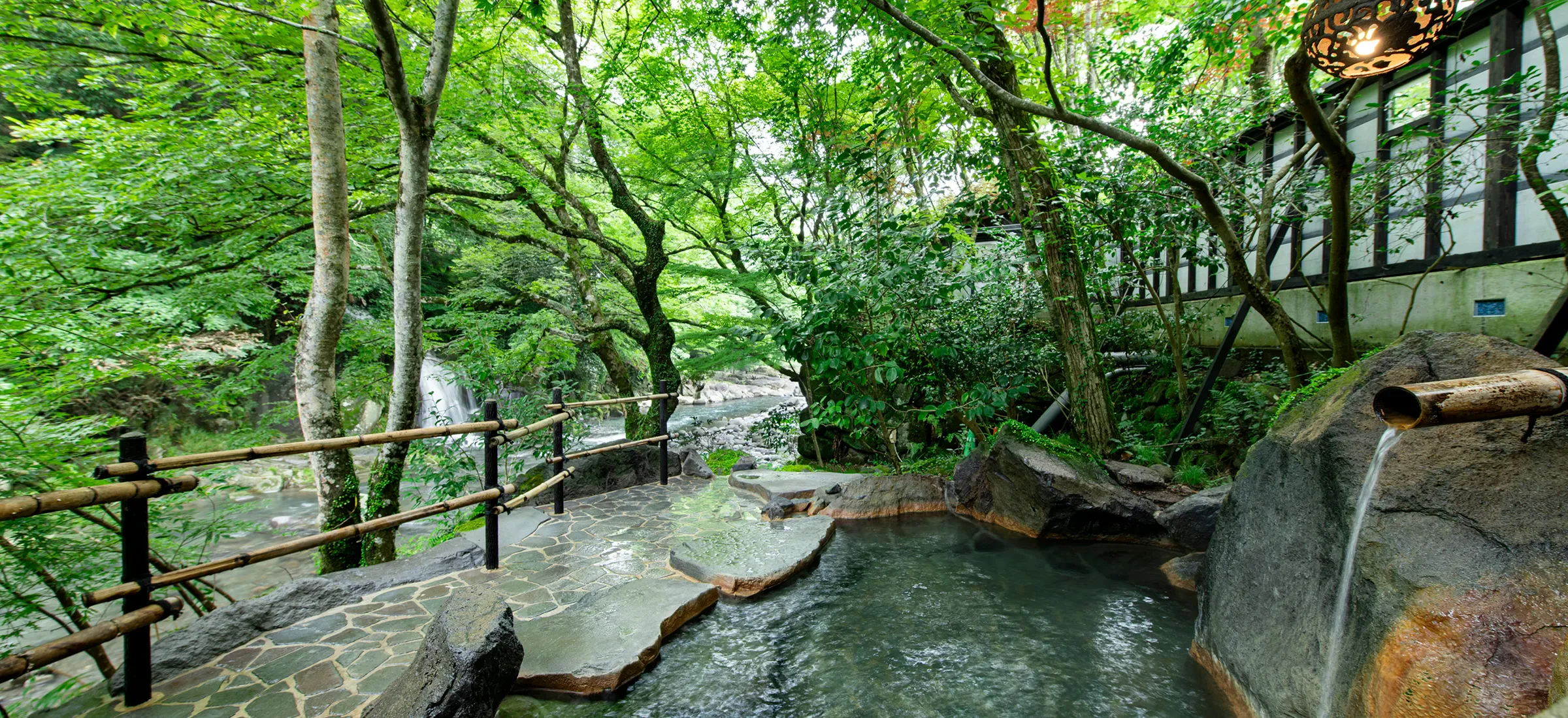 露天浴池|【官方】琴(ひら)溫泉(ゆめ)山水 |奧日田 静(かな)渓流沿(いの)隠(れ)處(溫泉・餐食・宿)