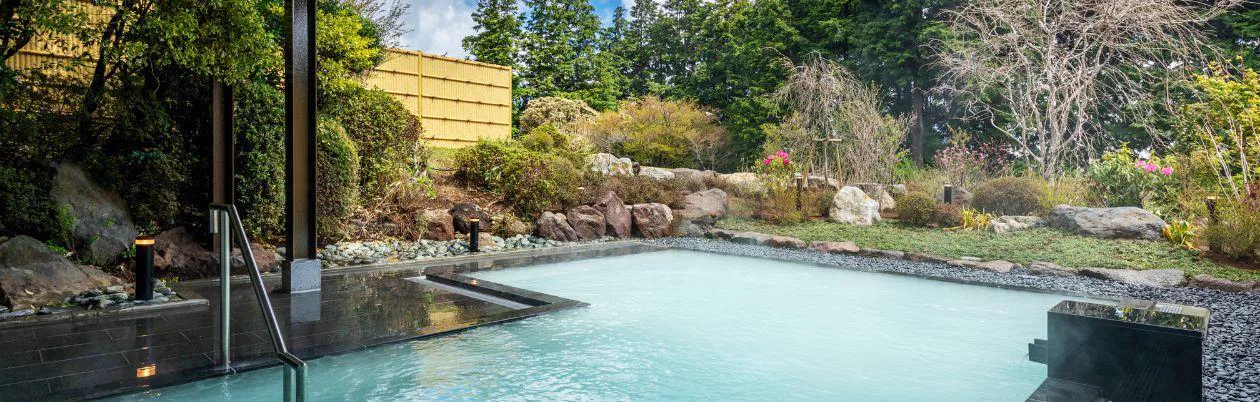 箱根湯之花Prince Hotel 乳白色湯(ノ)花澤單純硫黃溫泉露天浴池