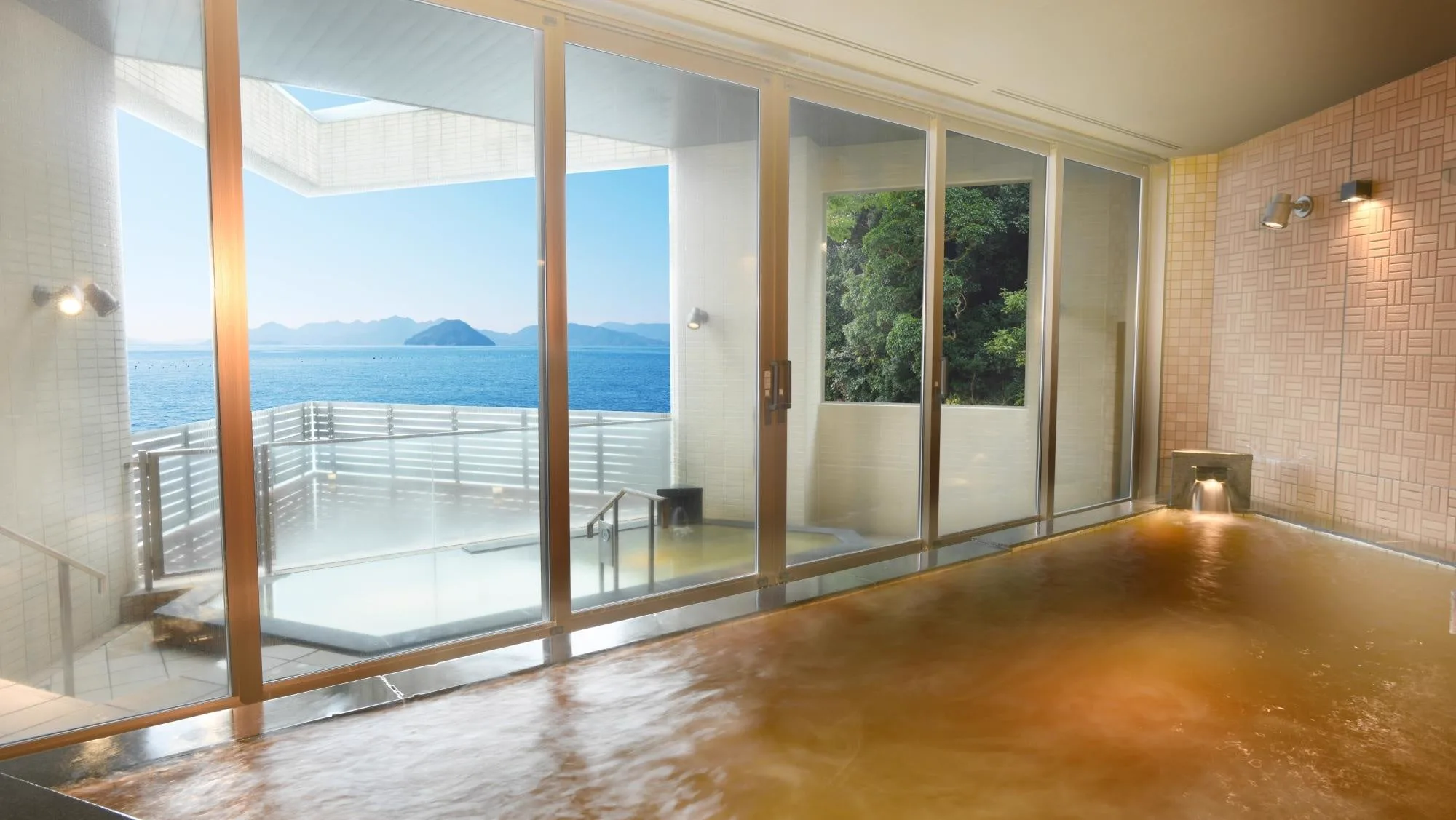 廣島格蘭王子大飯店瀬戸之湯瀨戶內海展望露天浴池