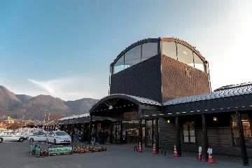 (アクセス) | 【官方】泉源掛流之獨立別館(離れ)宿 由布院別邸 風之森(風の森)-大分縣湯布院(のお)宿-