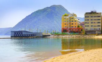 別府溫泉旅館怎麼選？站前天然泉、海景掛流、私人包場與全房私人湯一次分流
