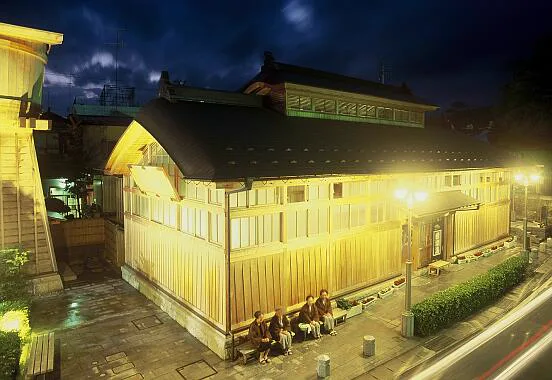 飯坂溫泉共同浴場攻略：8館怎麼選、¥1,000（約 HK$50／NT$203）湯巡手形值不值得買？
