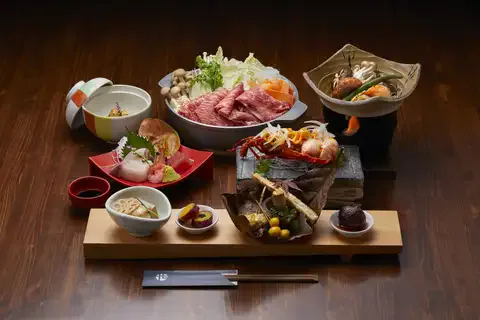 【官方】湯布院(やわらぎの)鄉 (やどや)