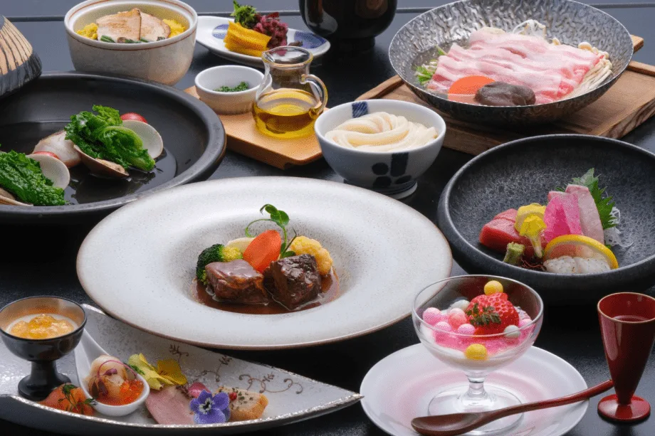 夕凪之湯HOTEL花樹海 | （プランの）詳細 | 「一泊夕食（プラン）」夜（は）豪華會席（に）舌（つづみ）！天然溫泉（は）翌朝（までたっぷりとご）堪能（あれ）♪