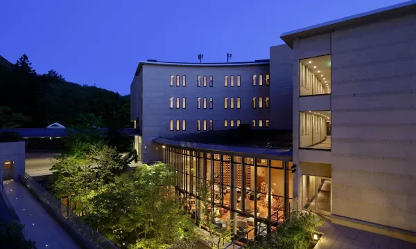 Hyatt Regency Hakone Resort and Spa 使用大涌谷天然泉的共享溫泉大浴場