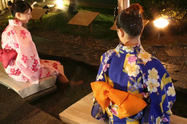 瀬波溫泉之歷史・効能・（ロケーションの）紹介 | 瀬波溫泉旅館協同組合