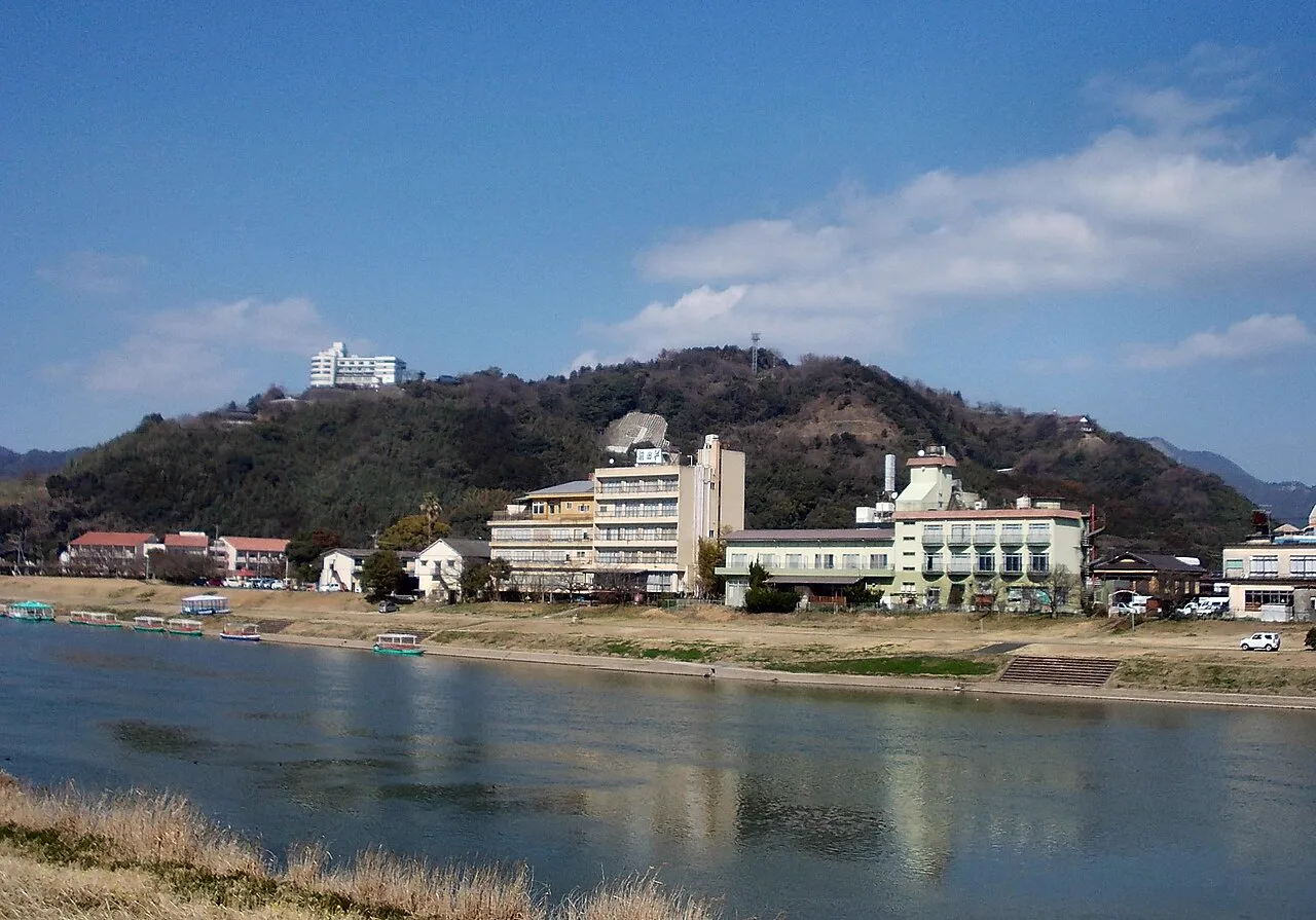 福岡博多溫泉「富士之苑」值得去嗎？2026日歸¥600（約 HK$30／NT$122）起、45.5°C泉源、37～43°C三浴槽與完全掛流攻略