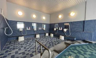 Guesthouse Sunline Beppu值得住嗎？泉源掛流、紋身可泡，但21:00前必須入住