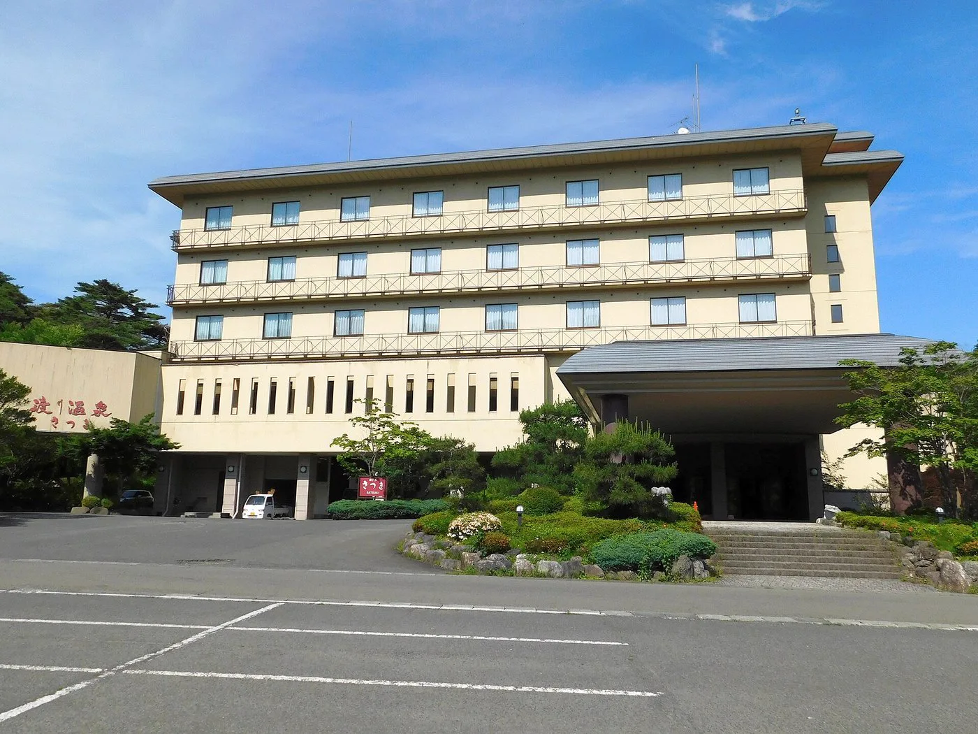 藏王紅葉日歸 vs 住一晚怎麼選？第二個天氣窗口、夜湯與無車時間成本比較