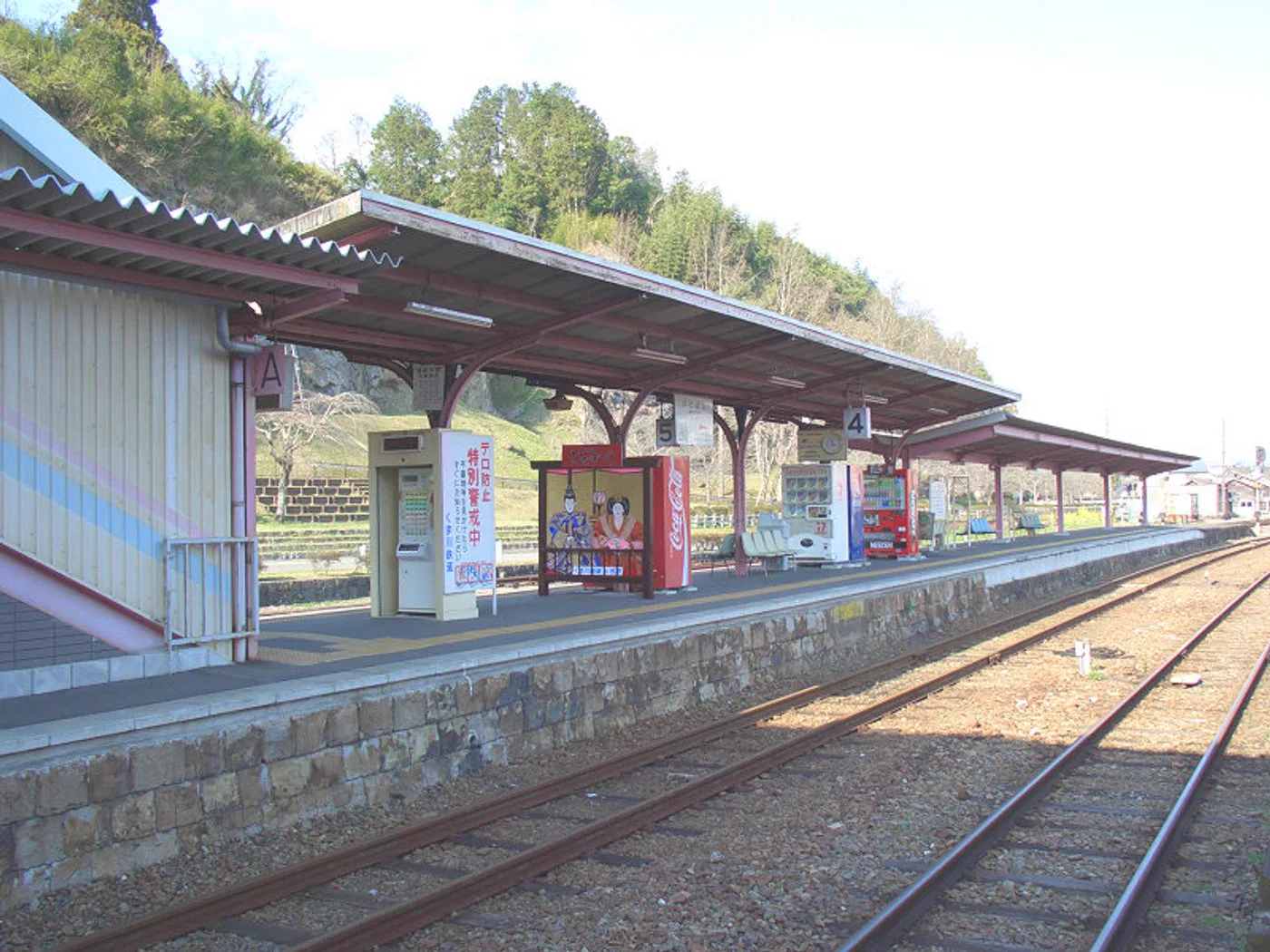 東山溫泉無車住宿怎麼選？會津若松站、巴士與旅館接送