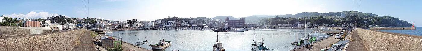 雲仙青雲荘日歸私人包場浴池（貸切浴池，按時段供同一組客人獨立使用）攻略：50分鐘¥2,500（約 HK$126／NT$508）、白濁硫黃泉與2026預約限制