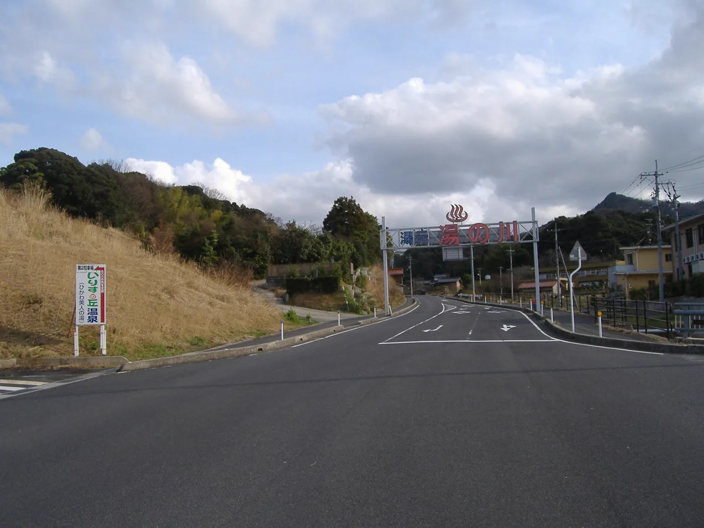 湯田中・澀溫泉住宿怎麼選？車站便利、九湯巡遊與貸切浴池比較