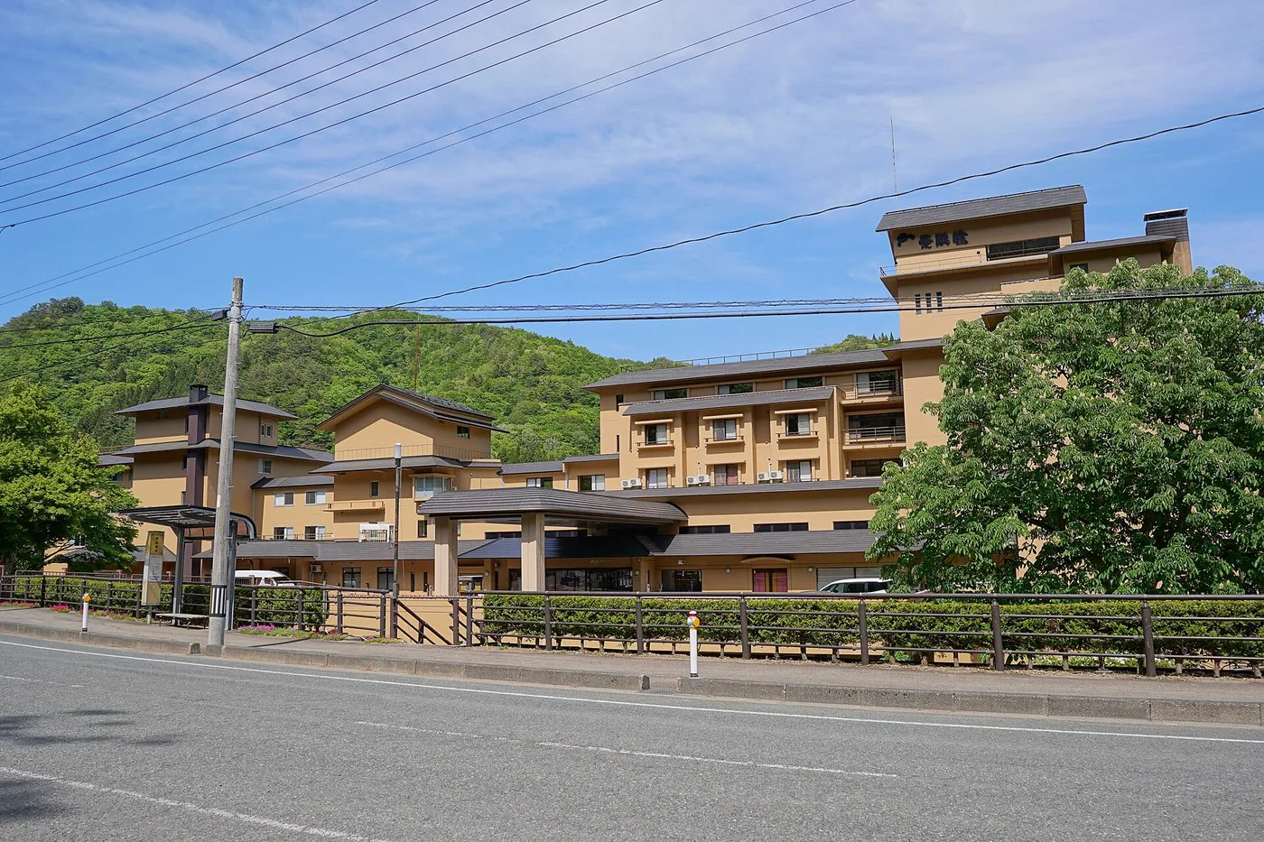藏王紅葉上午 vs 下午怎麼選？Ropeway、Live Camera、泡湯與回程時間攻略